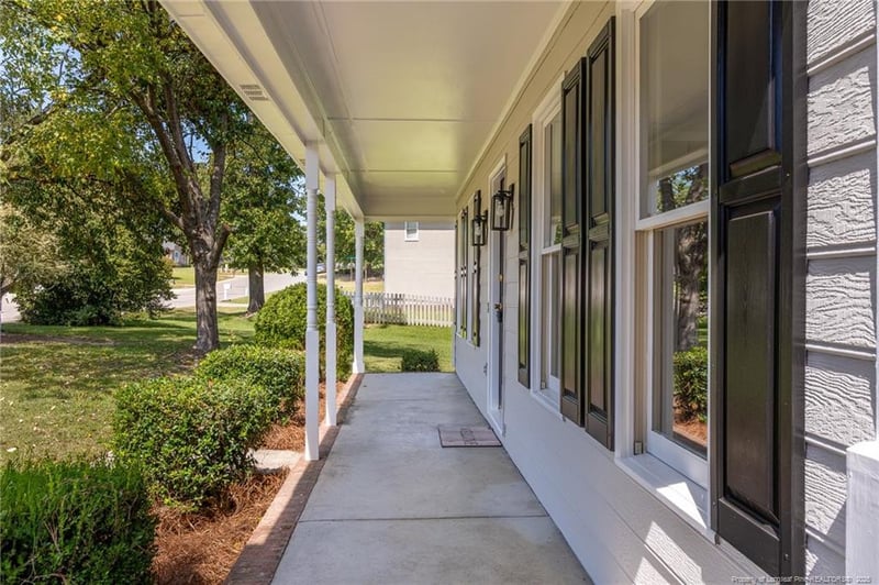 6815 St Julian Way, Fayetteville, NC 28314