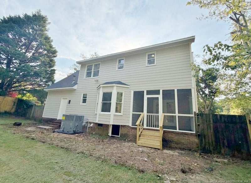 6815 St Julian Way, Fayetteville, NC 28314
