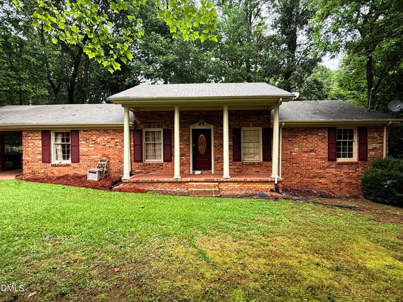 6817 W Lake Anne Dr, Raleigh, NC 27612