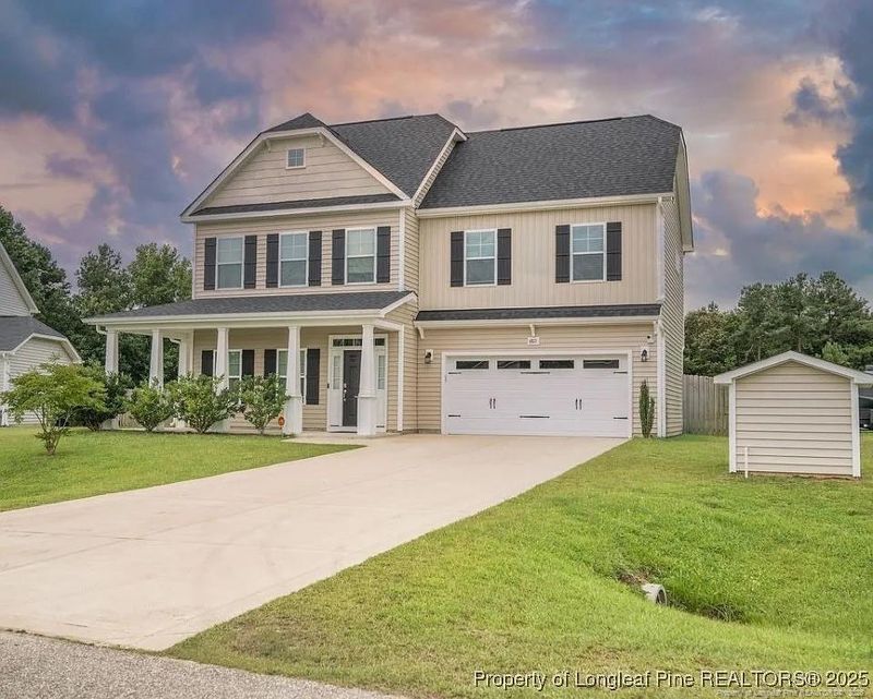 6821 Hunters Den Rd, Hope Mills, NC 28348