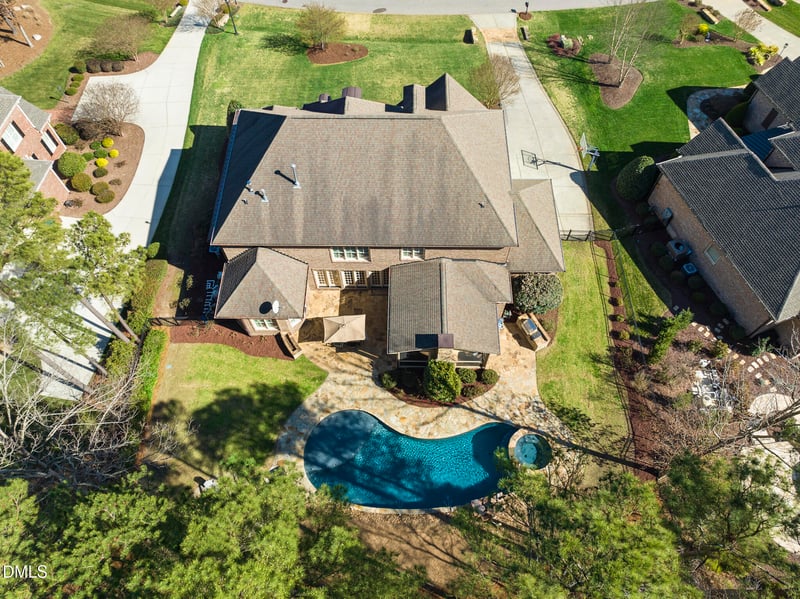 6836 Piershill Ln, Cary, NC 27519