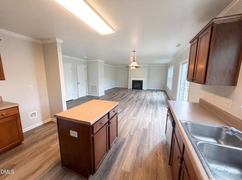 6845 Horseback Ln, Raleigh, NC 27610