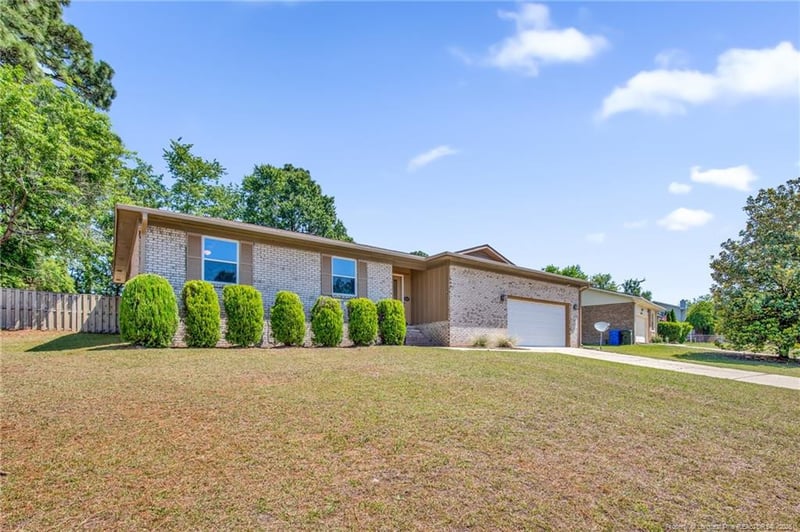 6872 Big Wood Rd, Fayetteville, NC 28314