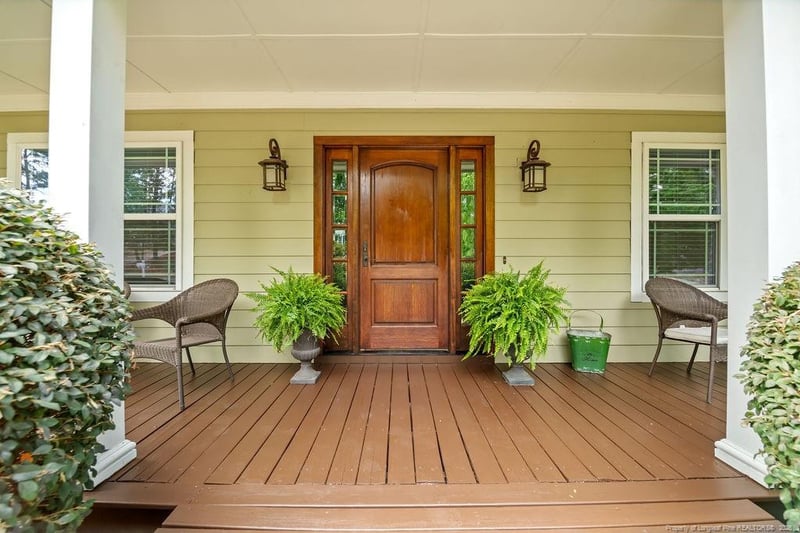 6874 S Staff Rd, Fayetteville, NC 28306