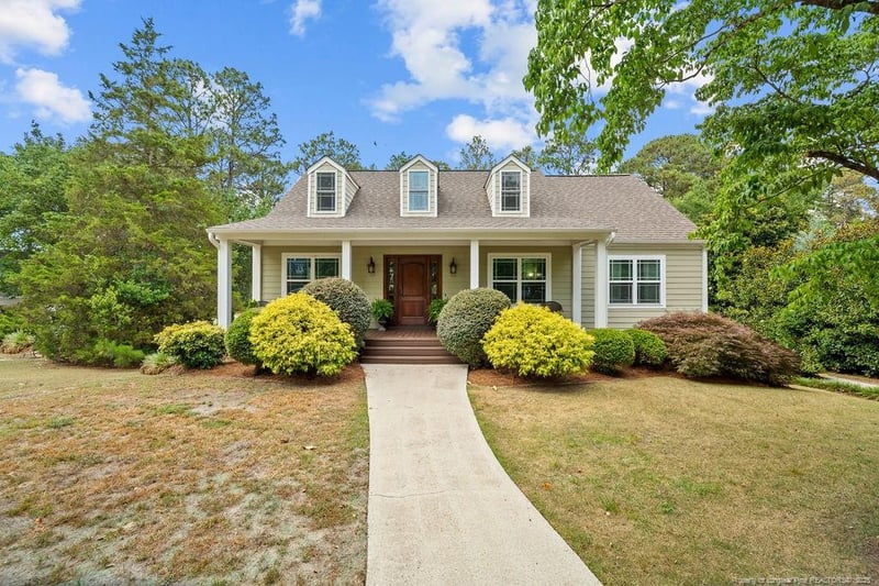 6874 S Staff Rd, Fayetteville, NC 28306