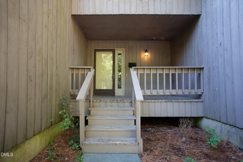 69 Fernwood Ln, Chapel Hill, NC 27516