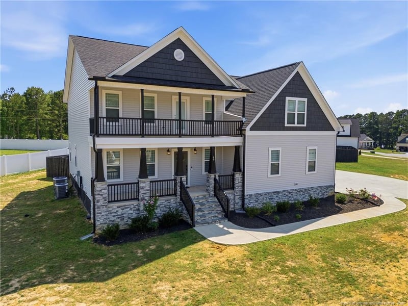 69 Red Rock Cir, Benson, NC 27504