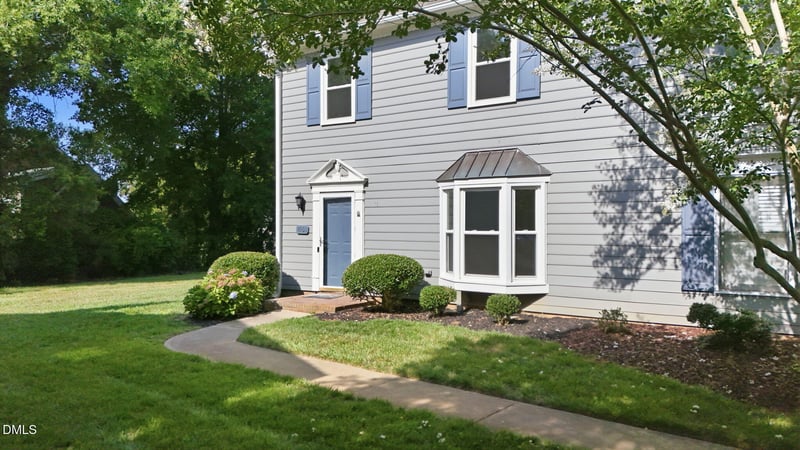 6901 Saxby Ct, Raleigh, NC 27613