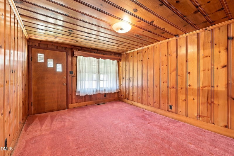 6909 Holly Springs Rd, Raleigh, NC 27606