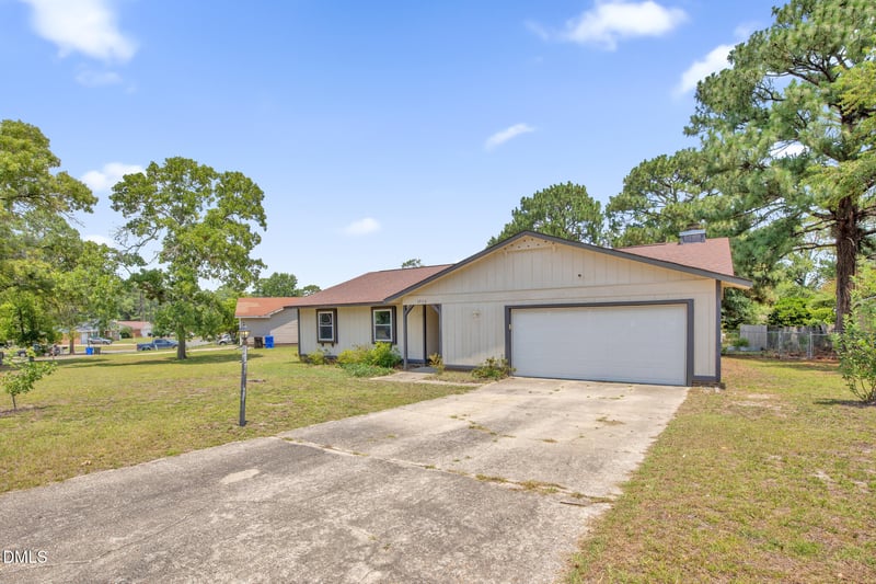 6920 Skyhawk Dr, Fayetteville, NC 28314