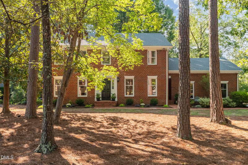 6929 Knotty Pine Dr, Chapel Hill, NC 27517