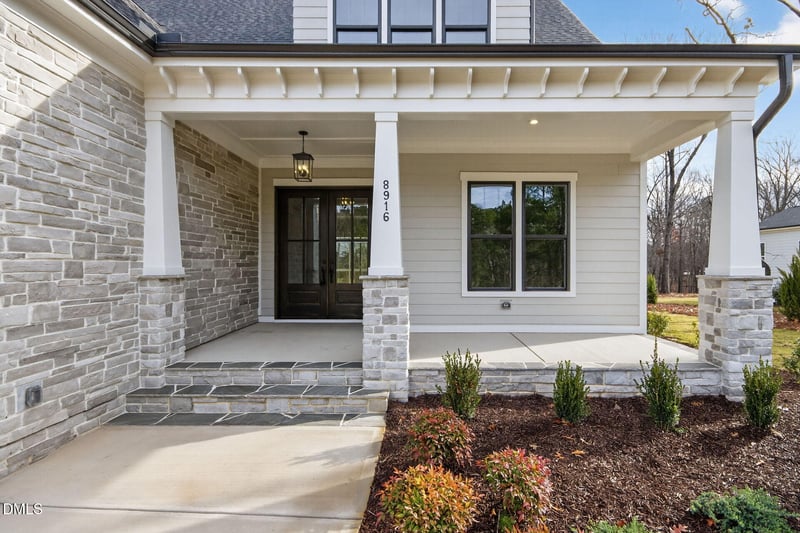 694 Mollie Mdw Dr, Zebulon, NC 27597