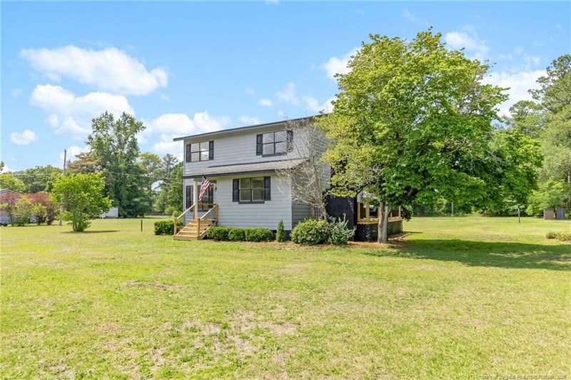 6951 Johnson Rd, Fayetteville, NC 28312
