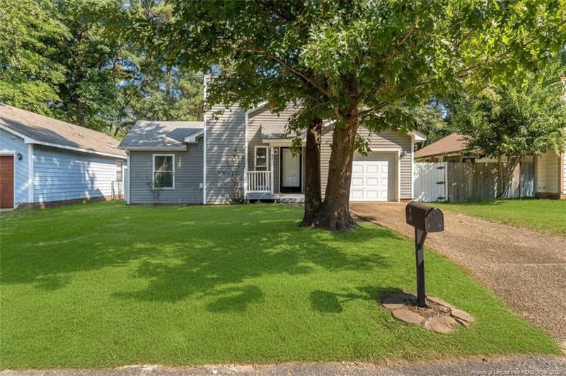 6976 Timberwood Dr, Fayetteville, NC 28314