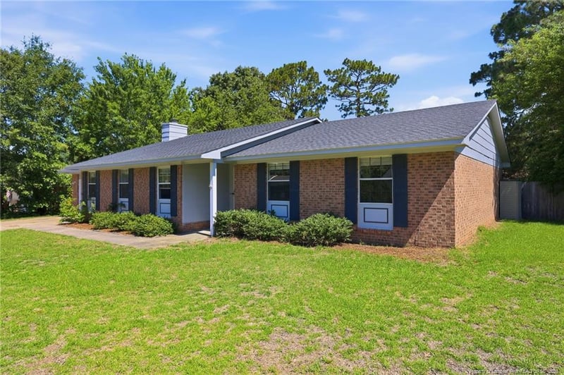 6979 Wickersham Dr, Fayetteville, NC 28314