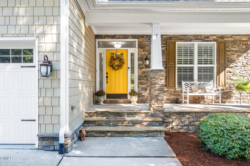 7 Persimmon Ct, Durham, NC 27712