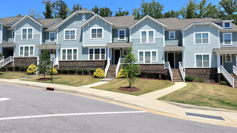700 Carraway Garden Dr, Wake Forest, NC 27587