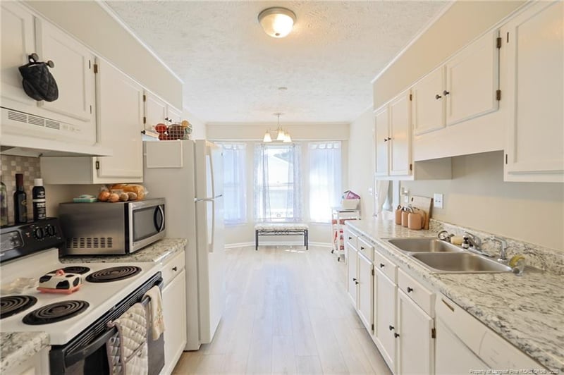 7001 Maracay Ct, Fayetteville, NC 28314
