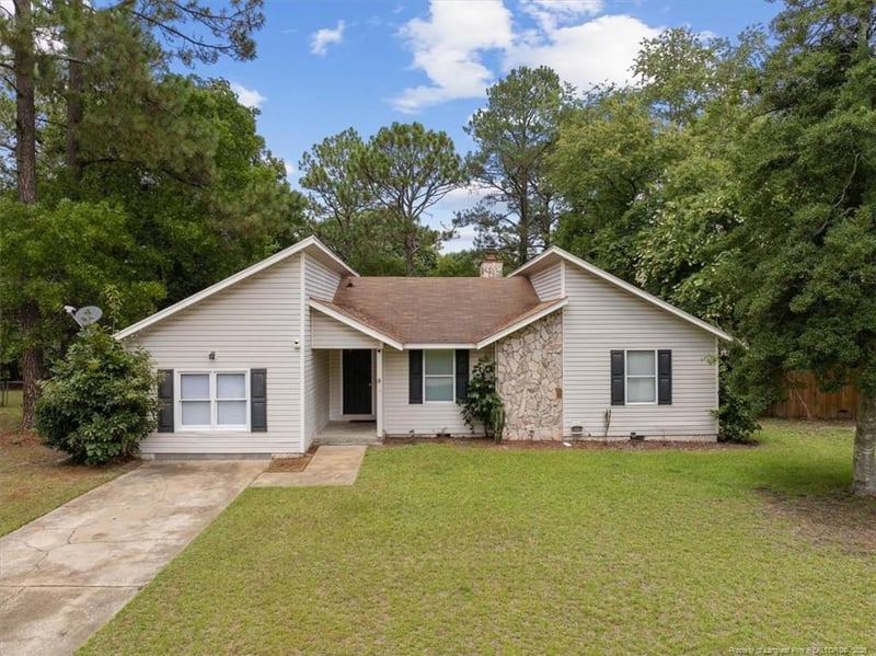 7012 Salinas Ct, Fayetteville, NC 28314