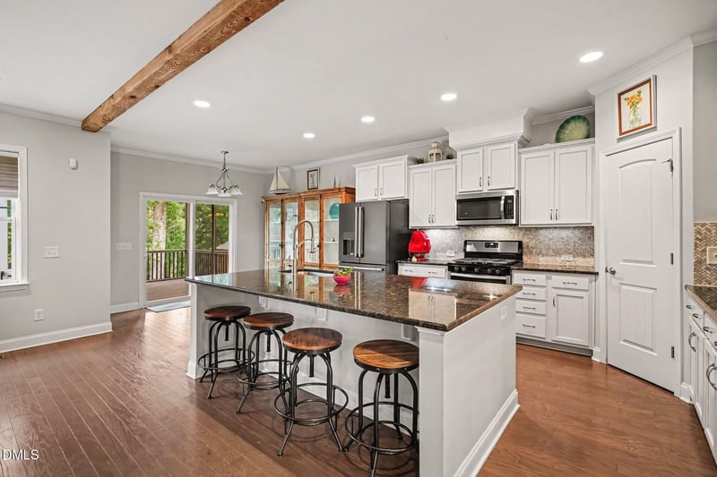 7016 Rex Rd, Holly Springs, NC 27540