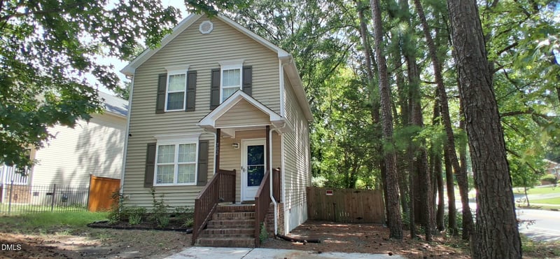702 Brye St, Durham, NC 27703