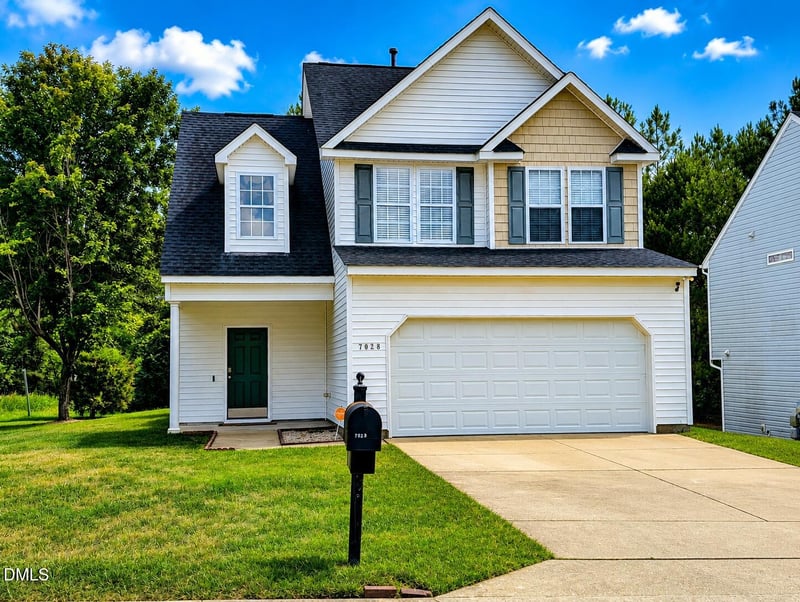 7028 Barlows Knoll St, Raleigh, NC 27610