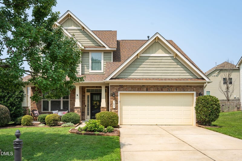 703 Fairway Dr, Mebane, NC 27302