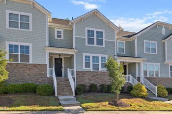 704 Carraway Garden Dr, Wake Forest, NC 27587