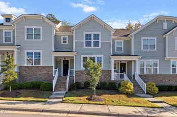 704 Carraway Garden Dr, Wake Forest, NC 27587