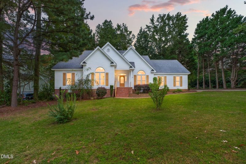 705 Birkdale Dr, Clayton, NC 27527
