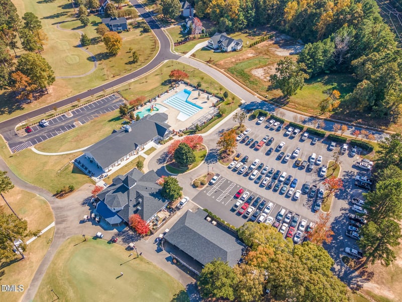 705 Birkdale Dr, Clayton, NC 27527