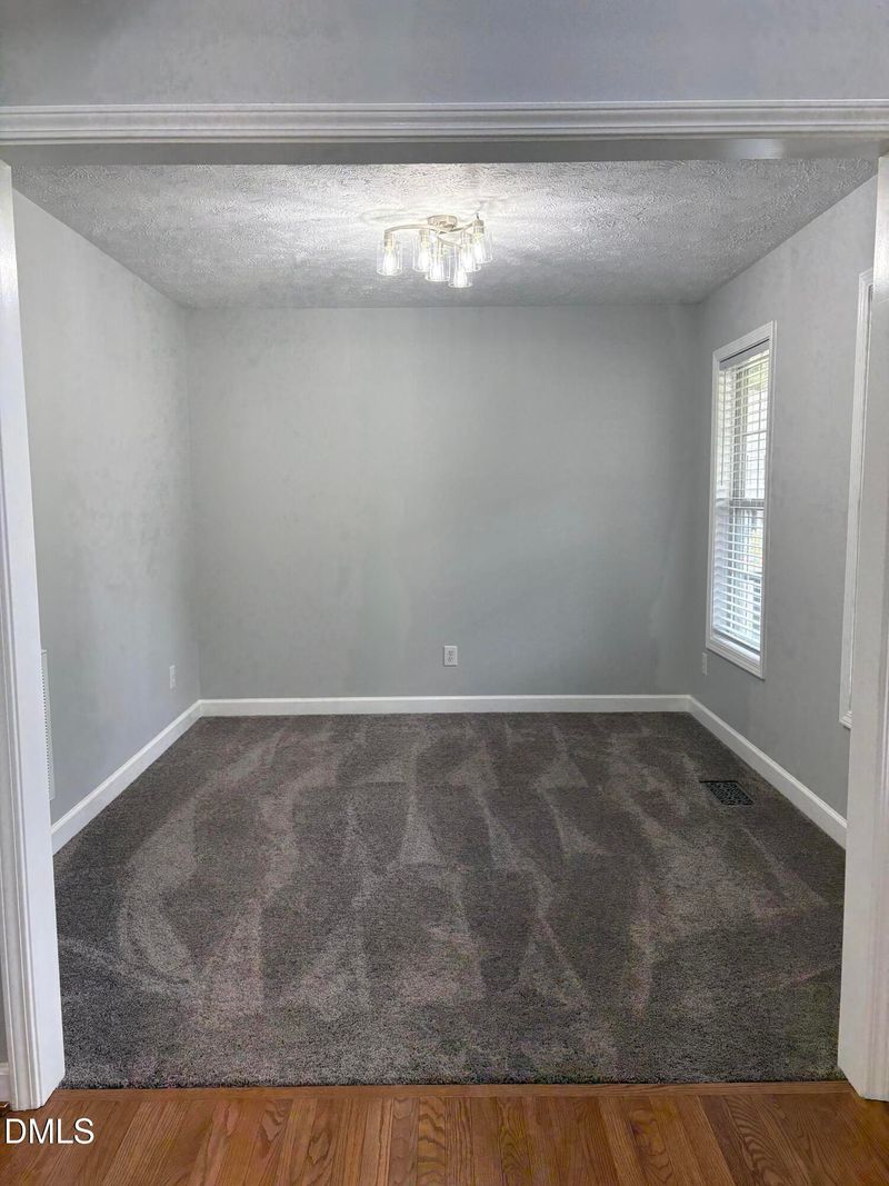 705 Crystal Spring Dr, Sanford, NC 27332