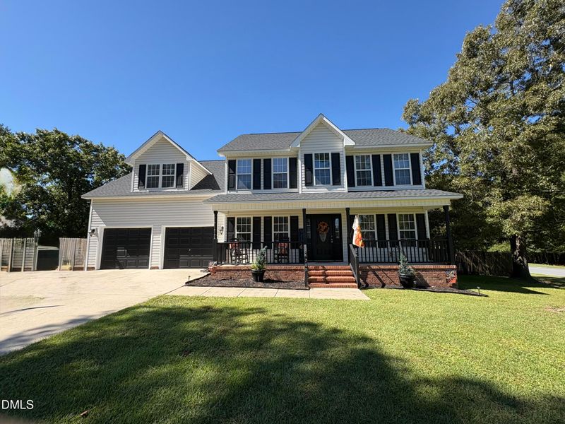 705 Crystal Spring Dr, Sanford, NC 27332