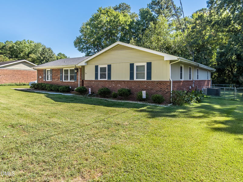 705 Lakeside Dr, Garner, NC 27529