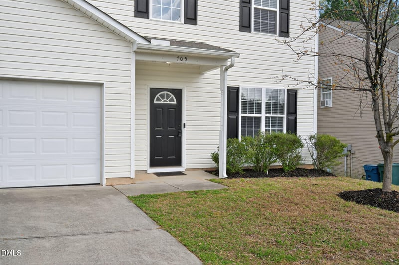 705 Weeping Willow Dr, Durham, NC 27704