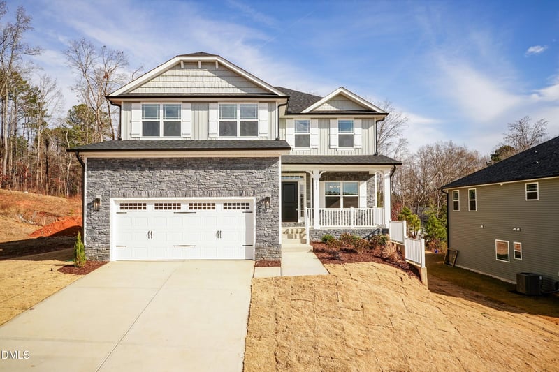 706 Dunlawton Ct, Sanford, NC 27330