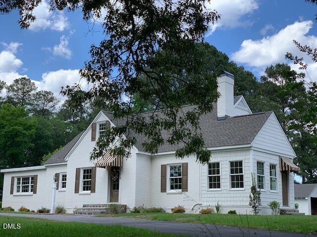 706 W Front St, Lillington, NC 27546