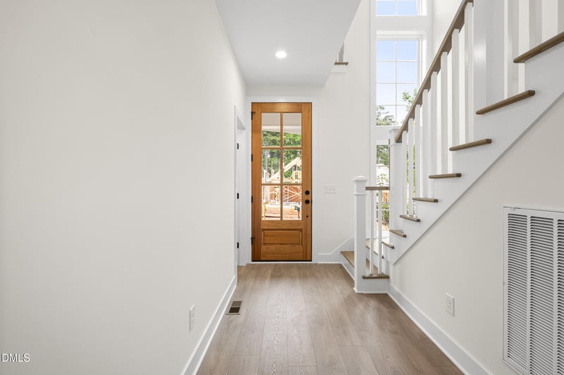 708 Grayhaven Pl, Raleigh, NC 27606