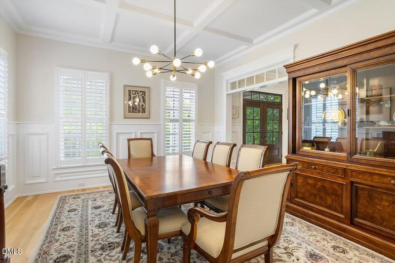 708 Meadowmont Ln, Chapel Hill, NC 27517
