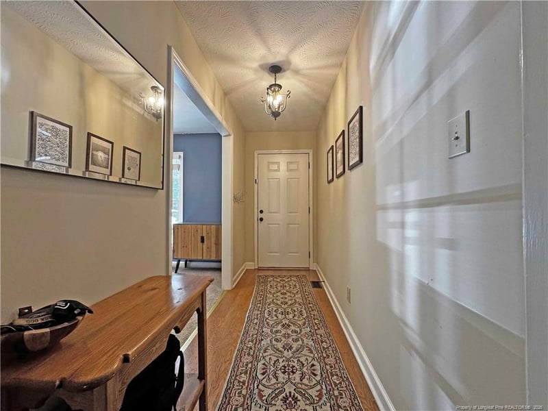 709 Longview Dr, Fayetteville, NC 28311