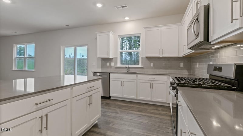 709 Sparkling Pear Dr, Willow Springs, NC 27592
