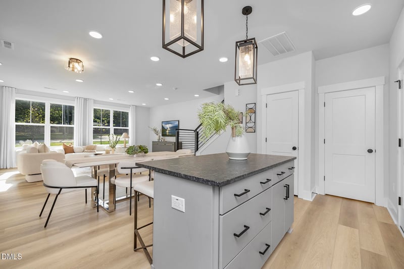 709 Trailboard Rd, Fuquay Varina, NC 27526