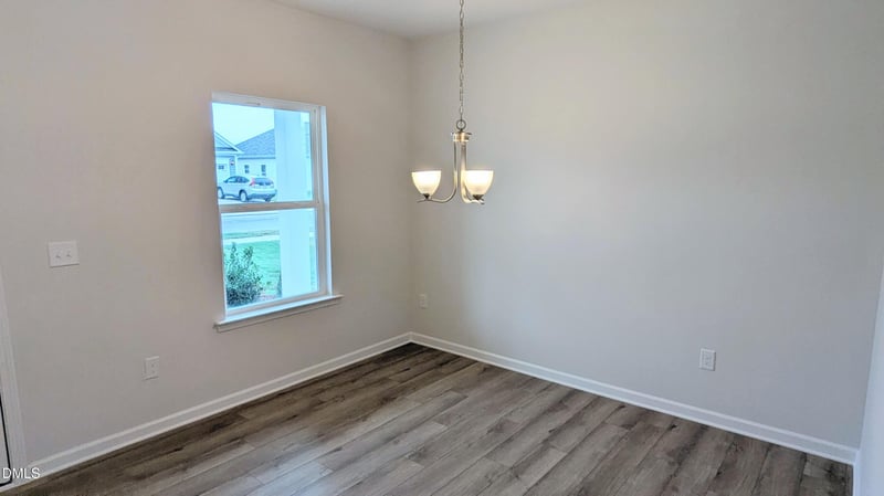 71 Chardonnay Dr, Lillington, NC 27546