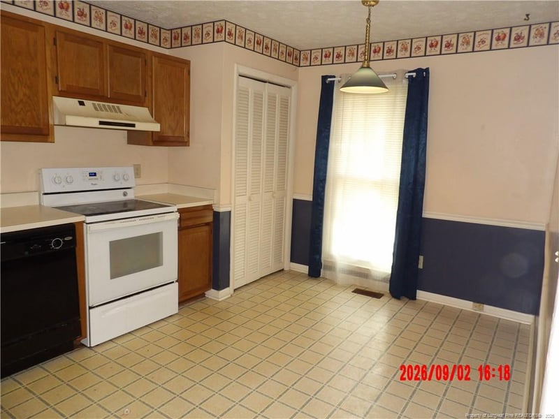 7101 Avila Dr, Fayetteville, NC 28314