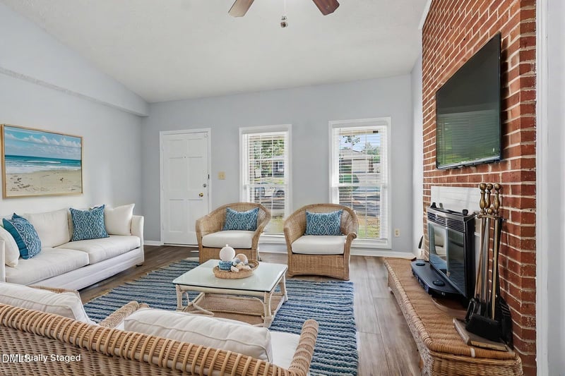 7123 Evanston St, Fayetteville, NC 28314