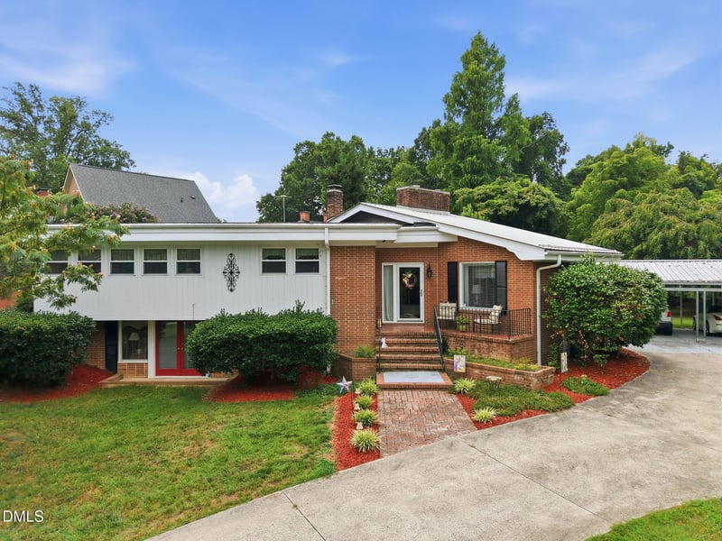713 Chub Lake Rd, Roxboro, NC 27573