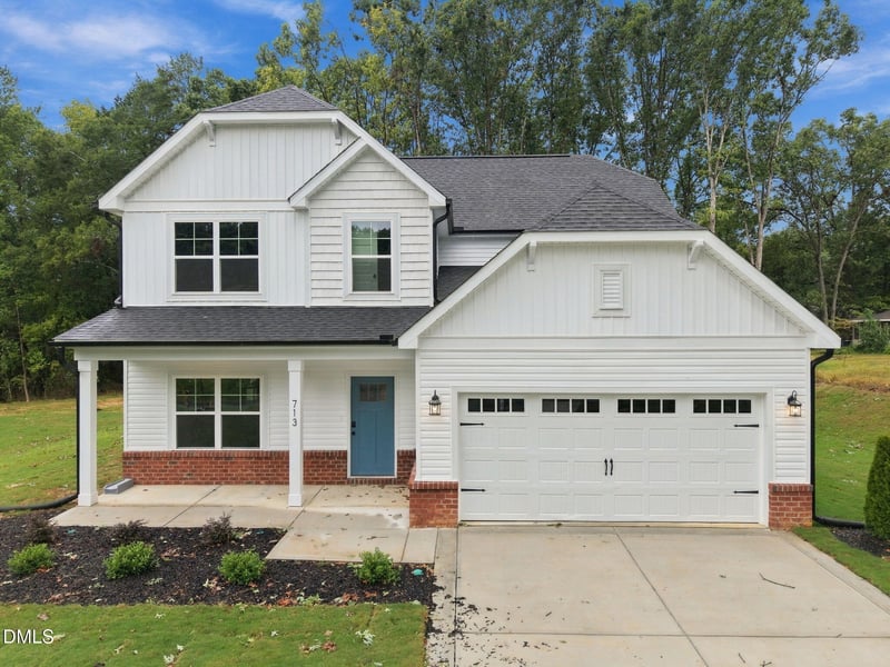 713 Crestview Dr, Durham, NC 27712