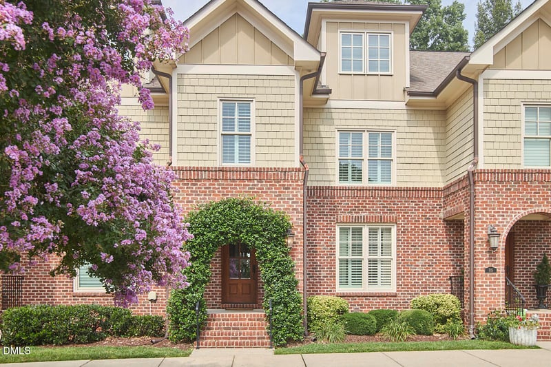 713 Mordecai Towne Pl, Raleigh, NC 27604