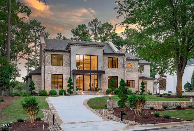 7136 North Ridge Dr, Raleigh, NC 27615