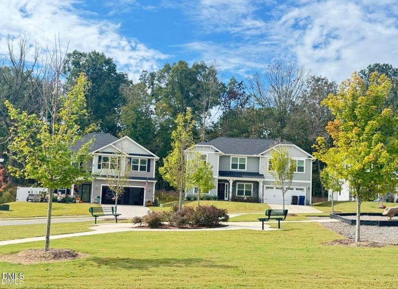 714 Dunlawton Ct, Sanford, NC 27330